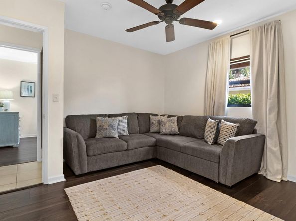 2342 SE 10th Street, Pompano Beach FL 33062