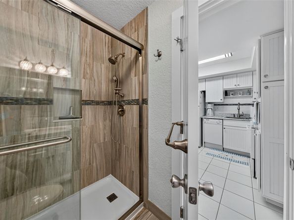 1201 N Riverside Dr 12B, Pompano Beach FL 33062