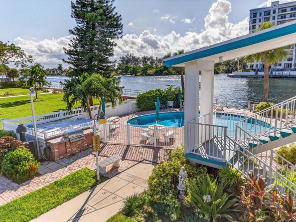 1201 N Riverside Dr 12B, Pompano Beach FL 33062