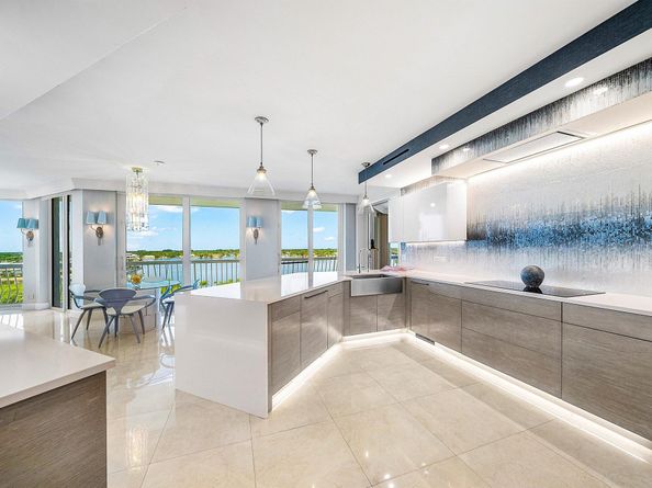 2100 S Ocean Boulevard 605n, Palm Beach FL 33480