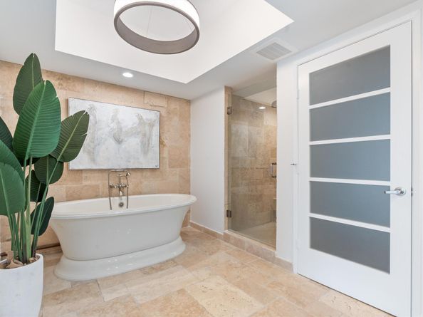 333 Las Olas Way 2406, Fort Lauderdale FL 33301