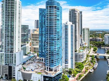 333 Las Olas Way