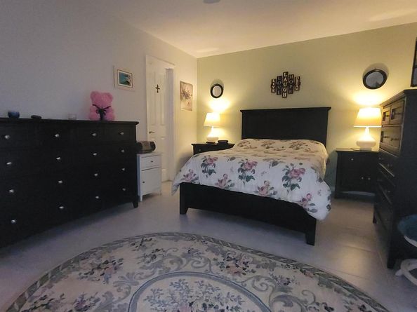 402 Windsor R, West Palm Beach FL 33417