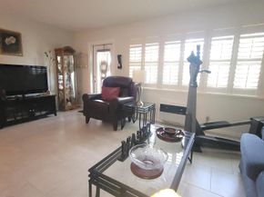 402 Windsor R, West Palm Beach FL 33417