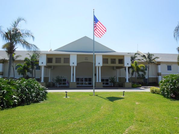 402 Windsor R, West Palm Beach FL 33417