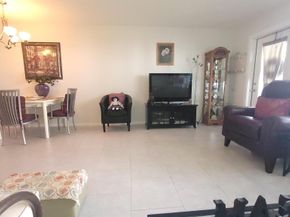 402 Windsor R, West Palm Beach FL 33417