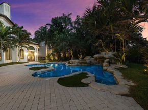 207 Grand Pointe Drive, Palm Beach Gardens FL 33418