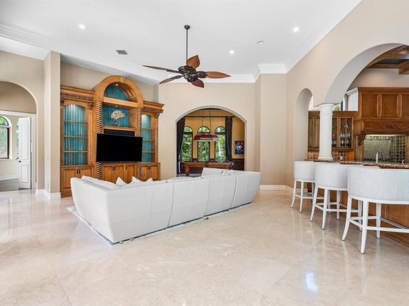 207 Grand Pointe Drive, Palm Beach Gardens FL 33418