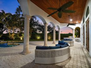 207 Grand Pointe Drive, Palm Beach Gardens FL 33418
