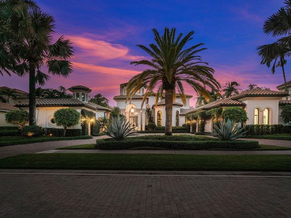 207 Grand Pointe Drive, Palm Beach Gardens FL 33418