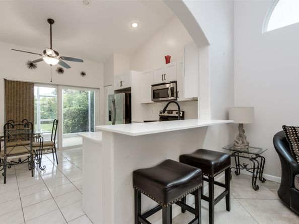 3864 Wilderness Way, Coral Springs FL 33065