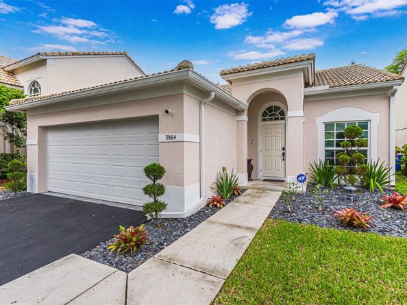 3864 Wilderness Way, Coral Springs FL 33065