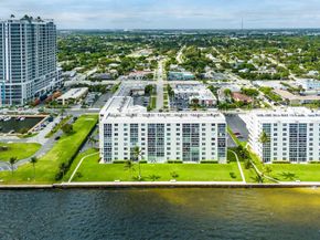 301 Lake Shore Drive 411, Lake Park FL 33403