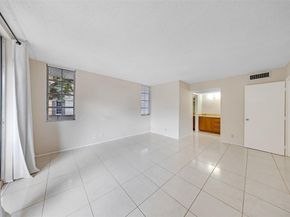 2601 S Palm Aire Dr 212, Pompano Beach FL 33069