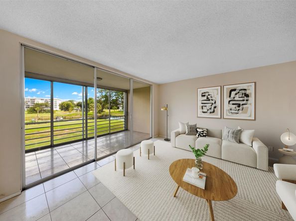 2601 S Palm Aire Dr 212, Pompano Beach FL 33069