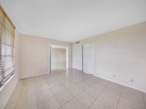 2601 S Palm Aire Dr 212, Pompano Beach FL 33069