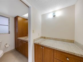 2601 S Palm Aire Dr 212, Pompano Beach FL 33069