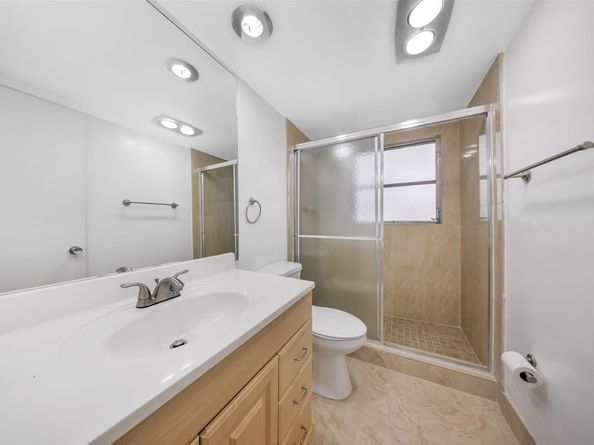 2601 S Palm Aire Dr 212, Pompano Beach FL 33069