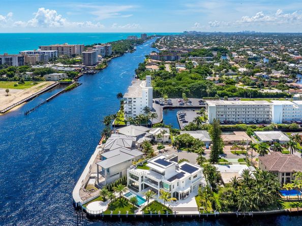 1555 SE 14th Ct, Deerfield Beach FL 33441