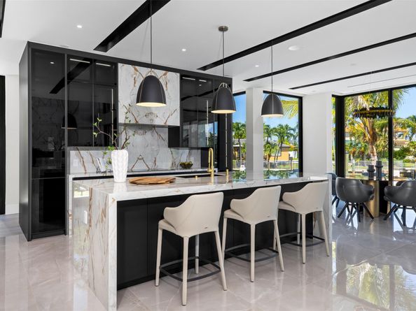 1555 SE 14th Ct, Deerfield Beach FL 33441