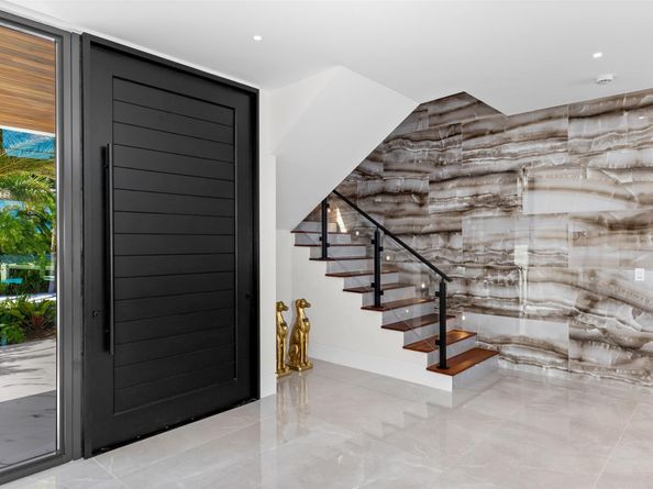 1555 SE 14th Ct, Deerfield Beach FL 33441