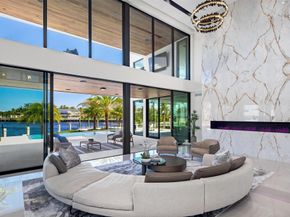 1555 SE 14th Ct, Deerfield Beach FL 33441