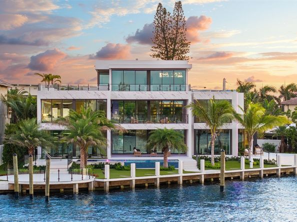 1555 SE 14th Ct, Deerfield Beach FL 33441