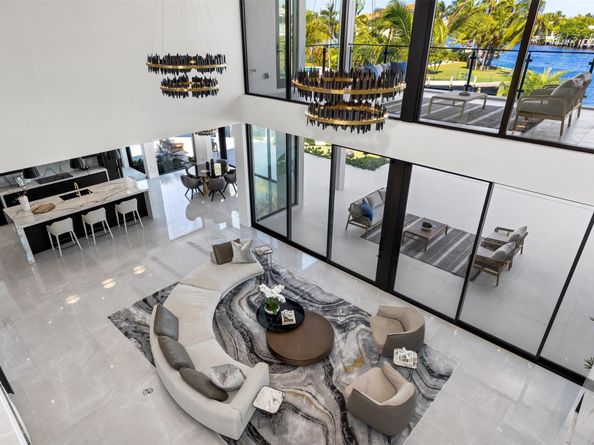 1555 SE 14th Ct, Deerfield Beach FL 33441