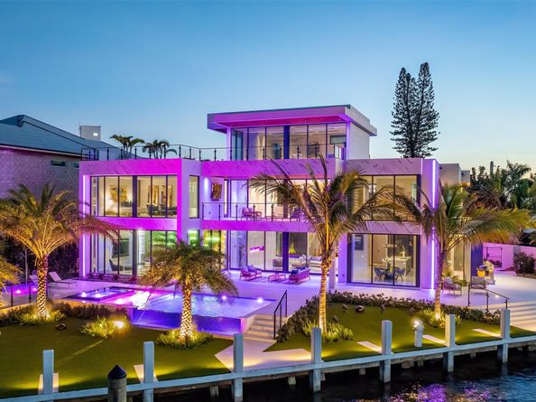 1555 SE 14th Ct, Deerfield Beach FL 33441