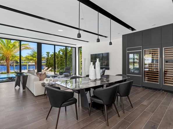 1555 SE 14th Ct, Deerfield Beach FL 33441