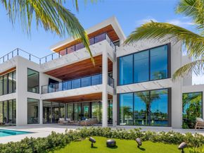 1555 SE 14th Ct, Deerfield Beach FL 33441