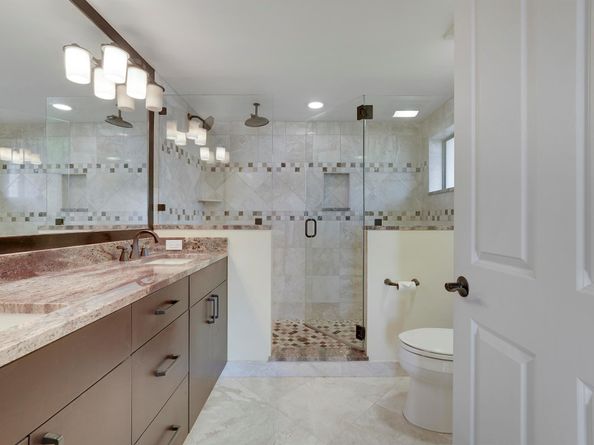 1660 Twelve Oaks Way 106 [50' Slip & Lift Incl, North Palm Beach FL 33408