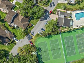 1660 Twelve Oaks Way 106 [50' Slip & Lift Incl, North Palm Beach FL 33408