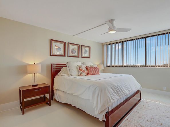 1300 S Highway A1a 424, Jupiter FL 33477