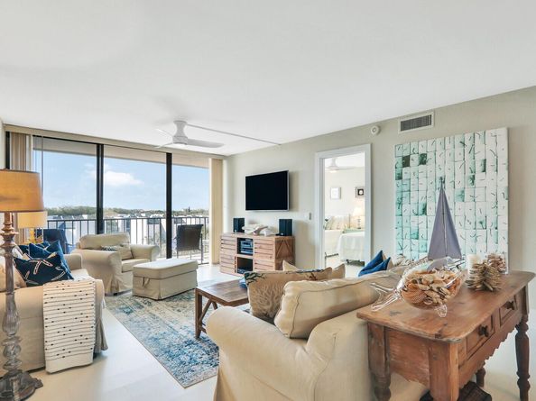 1300 S Highway A1a 424, Jupiter FL 33477