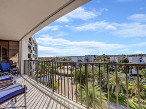1300 S Highway A1a 424, Jupiter FL 33477