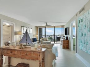 1300 S Highway A1a 424, Jupiter FL 33477