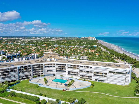 1300 S Highway A1a 424, Jupiter FL 33477