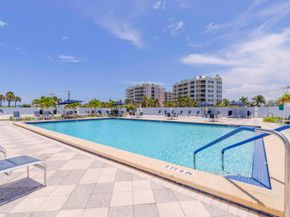 1300 S Highway A1a 424, Jupiter FL 33477