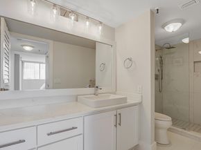 1300 S Highway A1a 424, Jupiter FL 33477