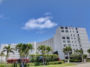 3590 S Ocean Boulevard 209, South Palm Beach FL 33480