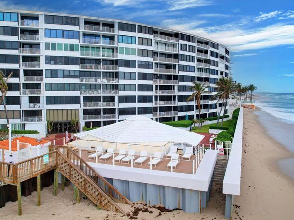 3590 S Ocean Boulevard 209, South Palm Beach FL 33480