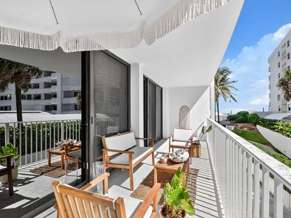 3590 S Ocean Boulevard 209, South Palm Beach FL 33480