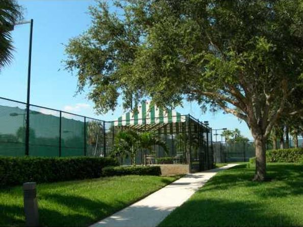 2524 25th Court, Jupiter FL 33477