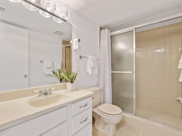 1016 Ocean Drive, Juno Beach FL 33408