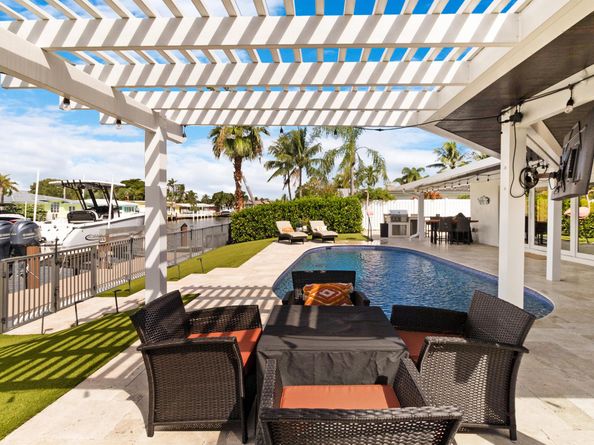 291 SE 5th Avenue, Pompano Beach FL 33060