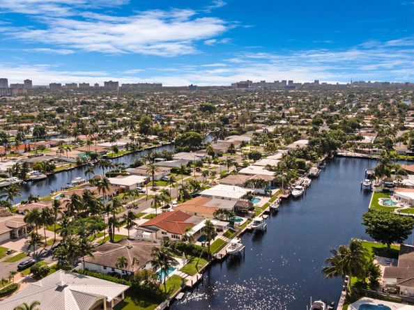 291 SE 5th Avenue, Pompano Beach FL 33060