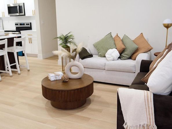 1084 SW 4th Avenue, Pompano Beach FL 33060