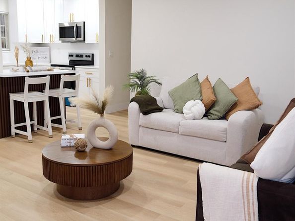 1084 SW 4th Avenue, Pompano Beach FL 33060