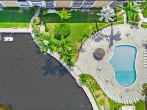 3050 NE 16th Ave 202, Oakland Park FL 33334